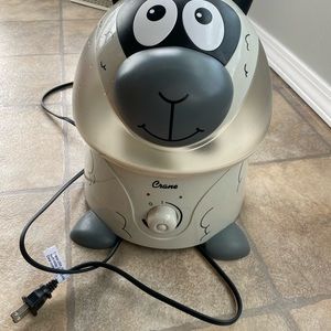 Adorable Sheep Humidifier, kids’ humidifier by Crane. Ultrasonic cool mist